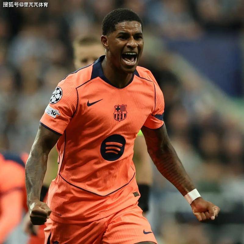 买还是不买？昔日“曼联太子”在诺坎普打出两双，可巴萨仍纠结的